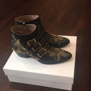 Chloe Suzanna / Susanna /Black Leather GHW Studded