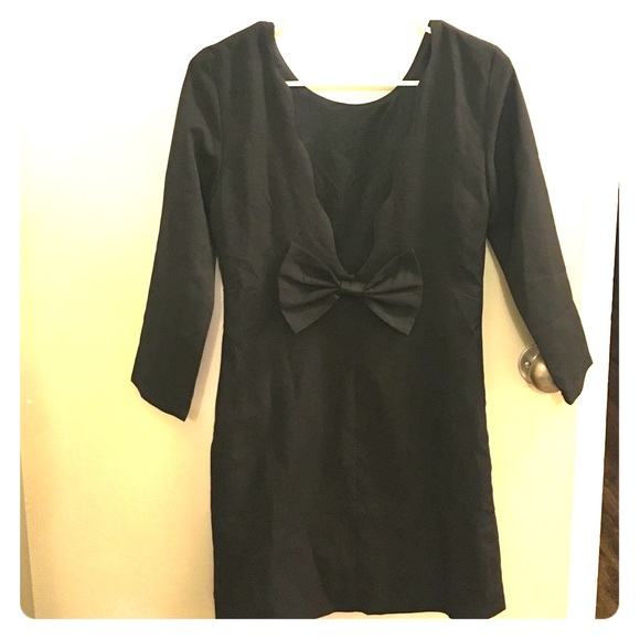 Perfect for someone who wears between a full B-C! - Picture 1 of 2