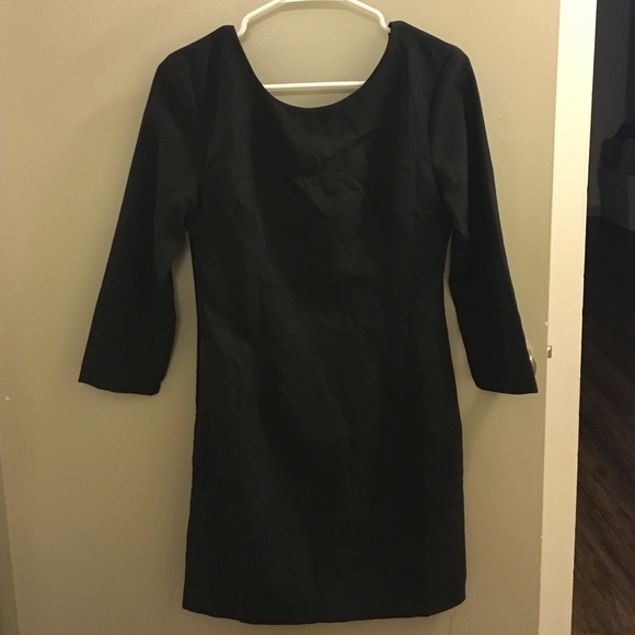 Perfect for someone who wears between a full B-C! - Picture 2 of 2