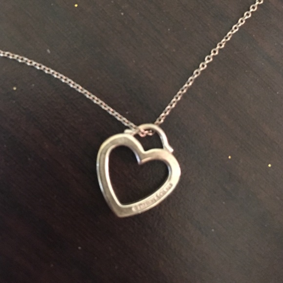 Tiffanys Heart Necklace - Picture 3 of 4