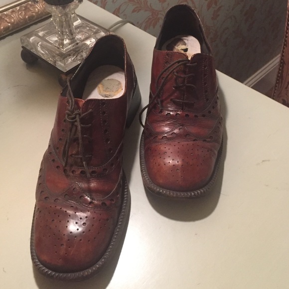 Vintage Joan and David tie shoes brown leather f
