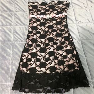 Semi-formal pink lace dress