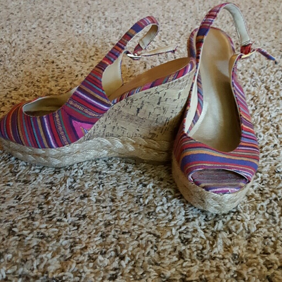 Colorful Wedges - Picture 2 of 3