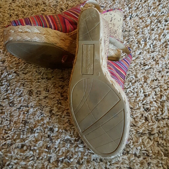 Colorful Wedges - Picture 3 of 3