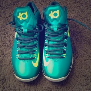 Nike Lime/Metallic green "KD's"