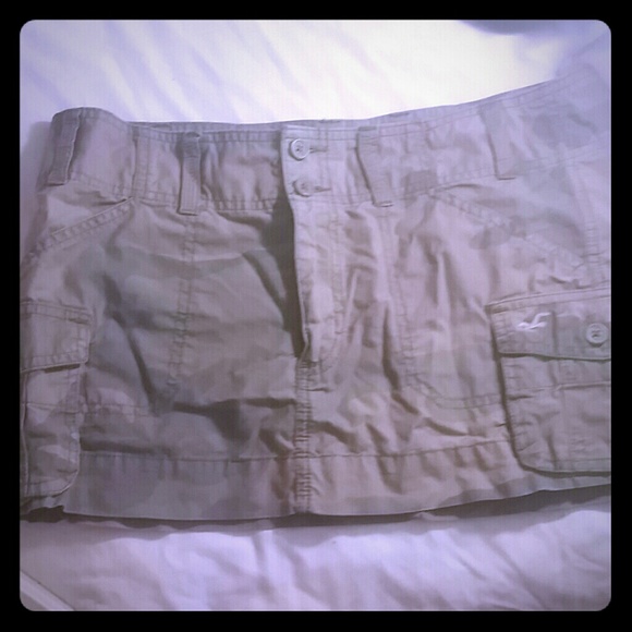 Hollister Camo skirt