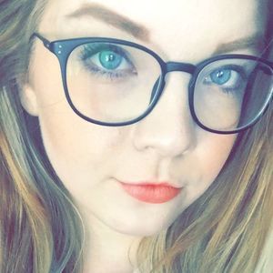 Meet your Posher, Hailey