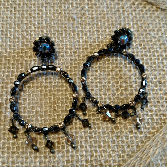 Sorrelli dark crystal Earrings
