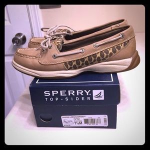 LIKE NEW- SPERRY Laguna Leopard