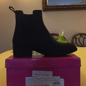Jeffrey Campbell Short Rain Boots Size 9