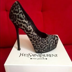 Yves Saint Laurent Tribtoo Platform Pumps Yves Saint Laurent Tribtoo Platform Pumps
