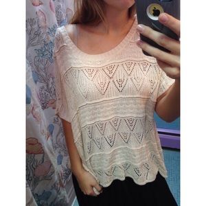 🚫donated Cream crochet top - F21