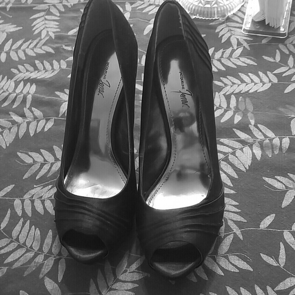 Satin black night shoes