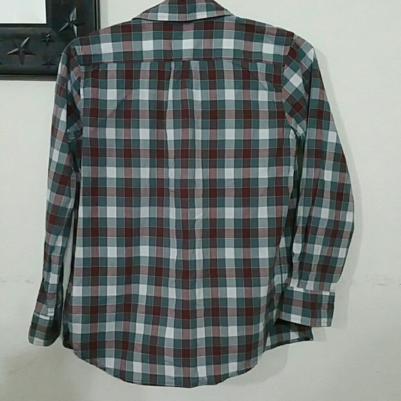 Shirt - Picture 2 of 4