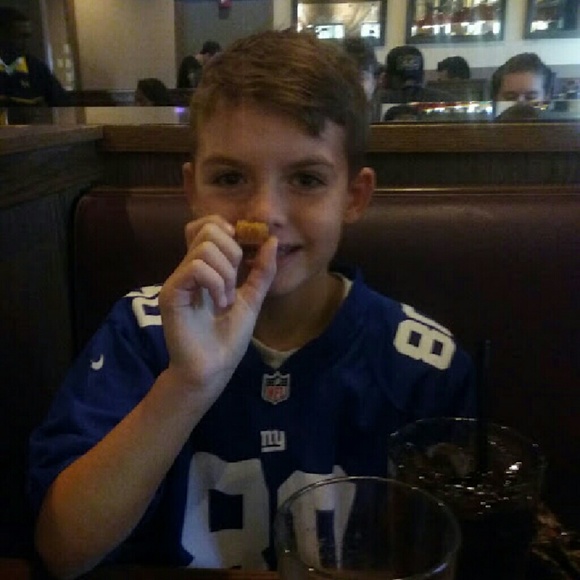 Meet your Posher, Karen - Picture 3 of 4