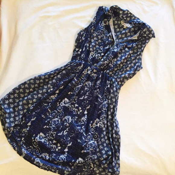 Sleeveless tunic / mini dress