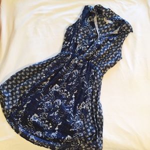 Sleeveless tunic / mini dress