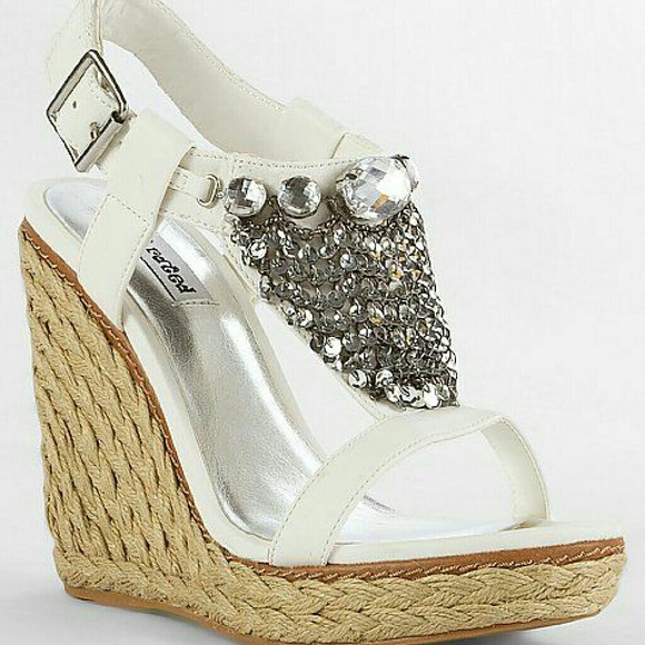 Not Rated White Wedges Size 8