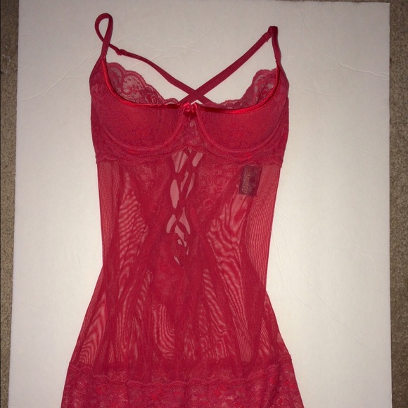 ❤️Fredericks of Hollywood Gorgeous red sheer négligée- Sz S - Picture 3 of 4