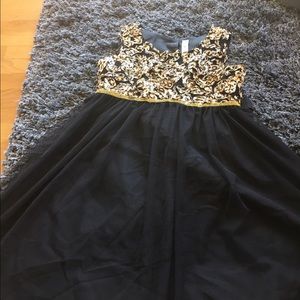 Girls floral party dress