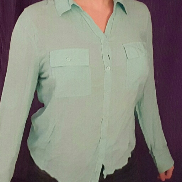 Like-new Aeropostale Blouse - Picture 1 of 2