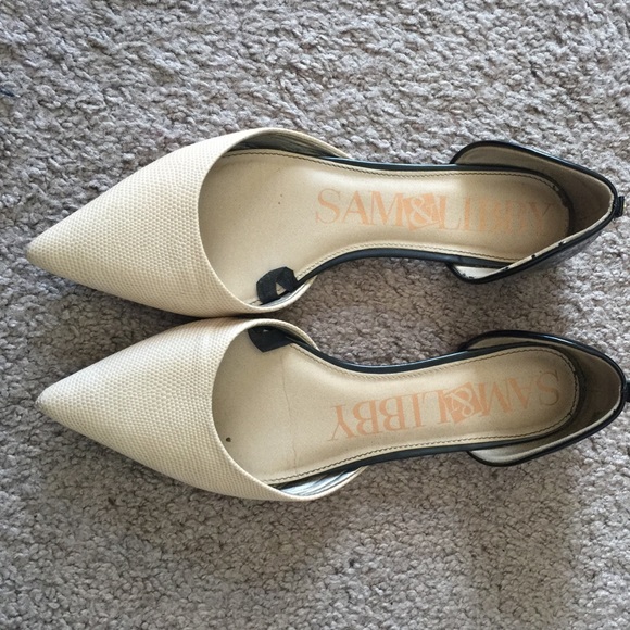 Sam & Libby flats Tan & Black