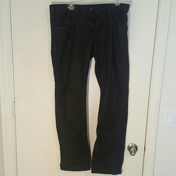 Express Jean. Black. 32 x 32