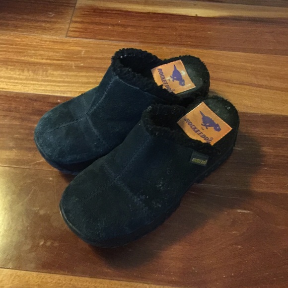 Slip on shoes
