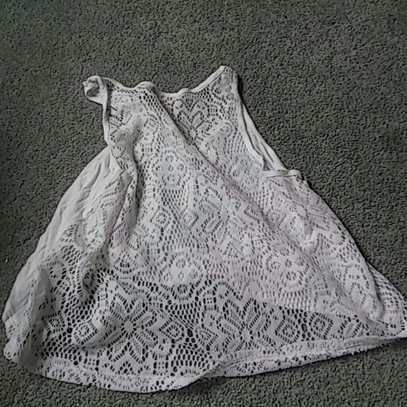 Flowy tank - Picture 2 of 2