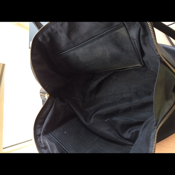 Marc By Marc Jacobs Black Leather Handbag - Picture 3 of 4