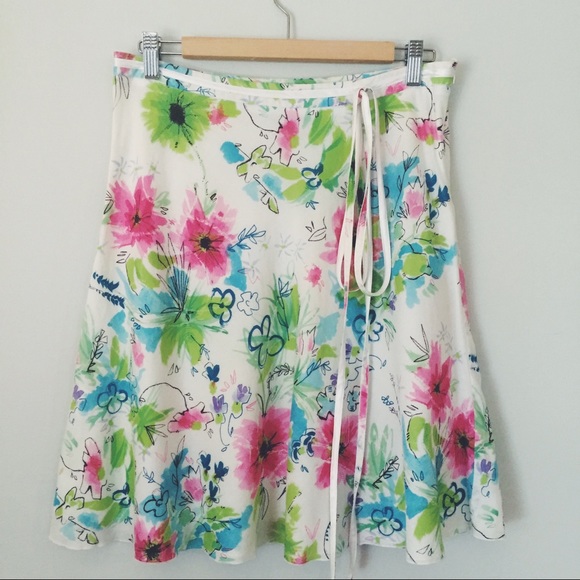 Floral pattern designer skirt from Milan