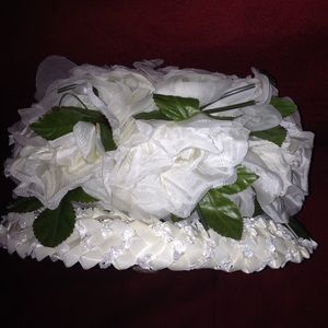 Vintage Ladies hat in white