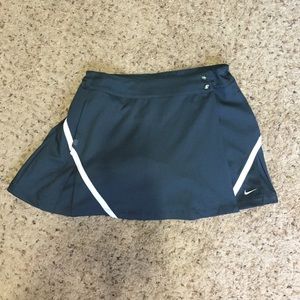 Nike FITDRY skort size 8