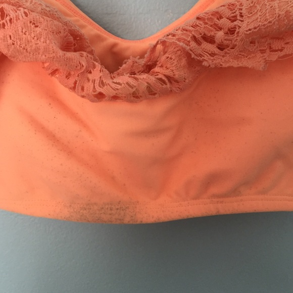 flounce bikini top - Picture 3 of 3