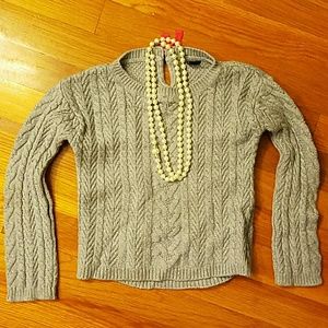 Grey cable knit sweater!