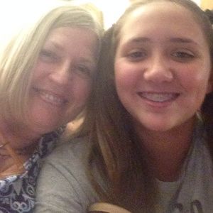 Meet your Posher, Carrie