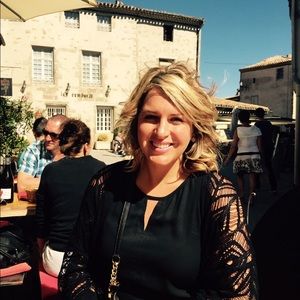 Meet your Posher, Melissa