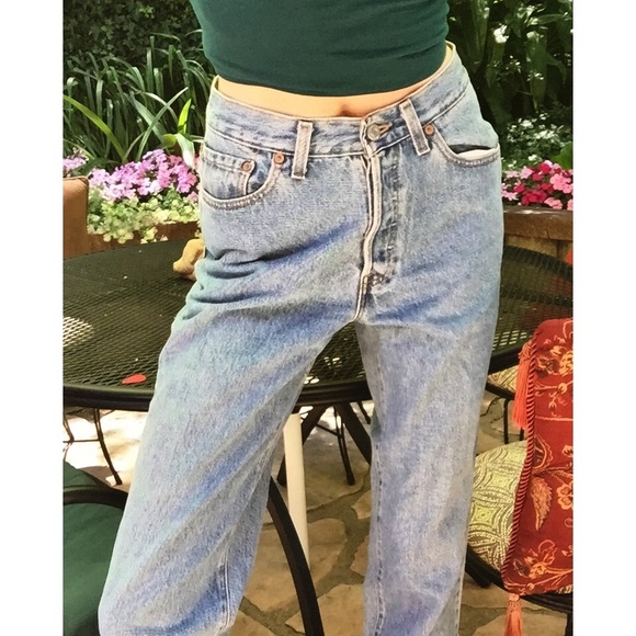 🚫SOLD🚫🍍Vintage 501 Levi's Size 26🍍 - Picture 3 of 4