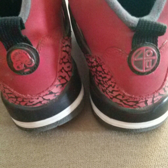 JORDANS! - Picture 3 of 3