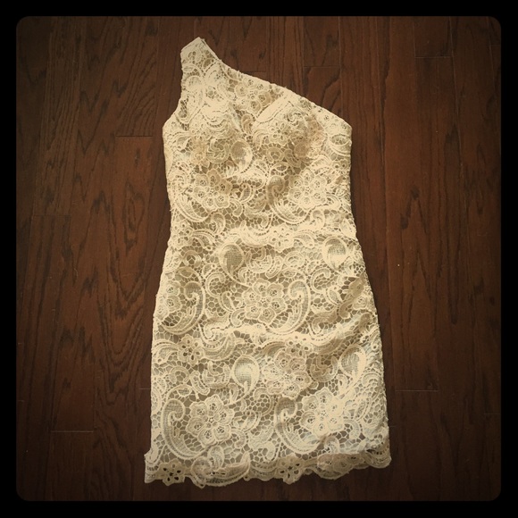One shoulder lace dress