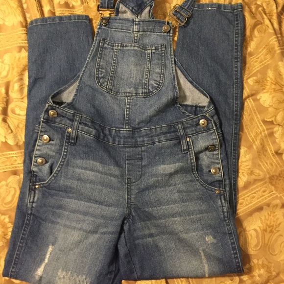 New L.E.I overalls