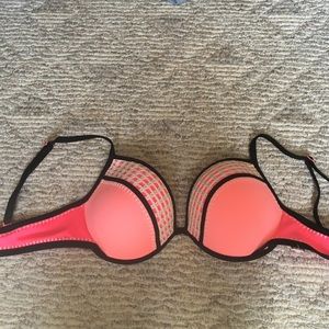 Victoria Secret Push Up bathing suit top