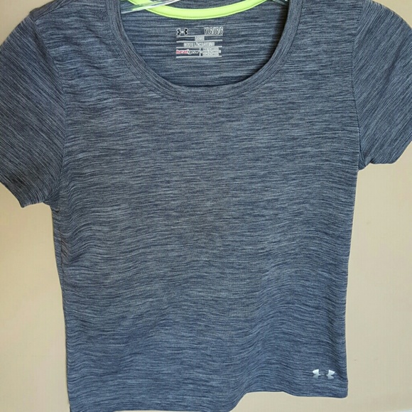Under Armour girls t-shirt in gray - Picture 1 of 3