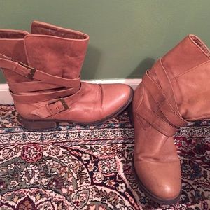 Steve Madden mid calf boots