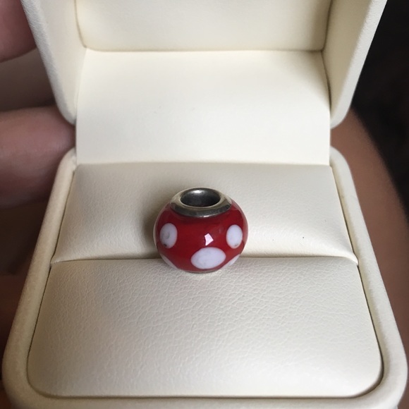 Glass polka dot bead. Fits Pandora bracelet