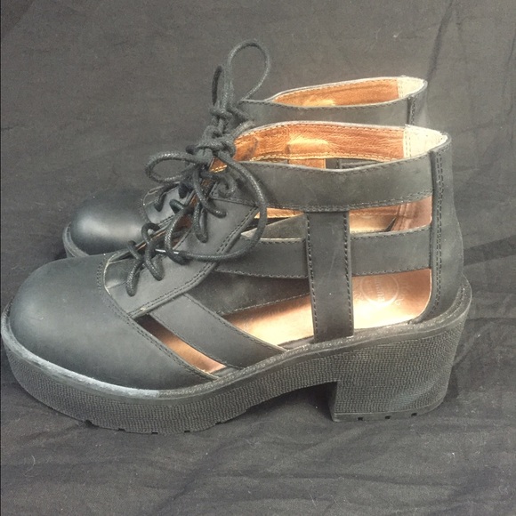 Jeffrey Campbell THOMB cutout boots Black 6 - Picture 2 of 4