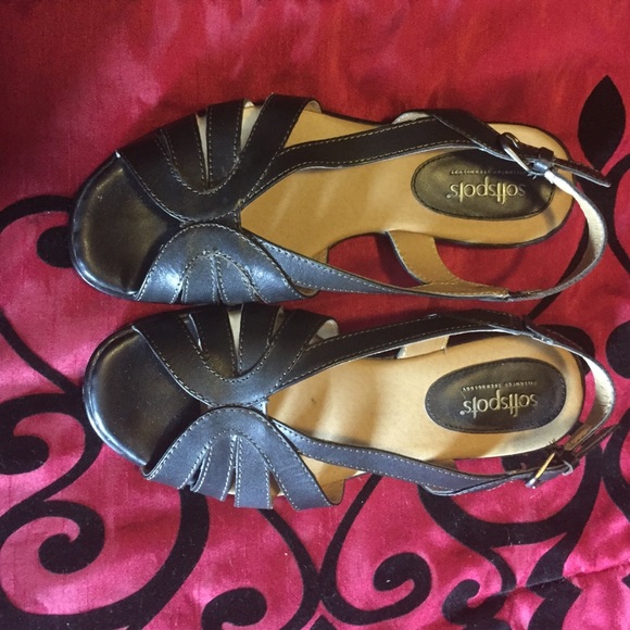 Black Sandles