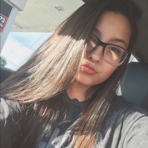 Meet your Posher, Grace