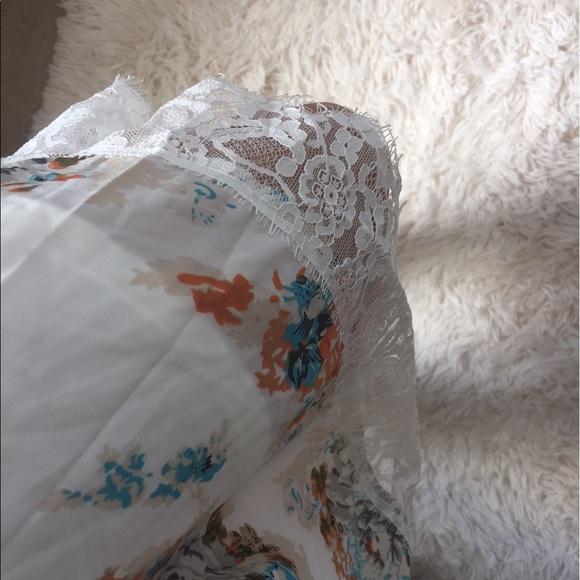 Last one 🔴🔴💞Lined gorgeous dress💕 - Picture 4 of 4