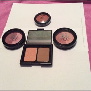 Blushes --Kat Von D